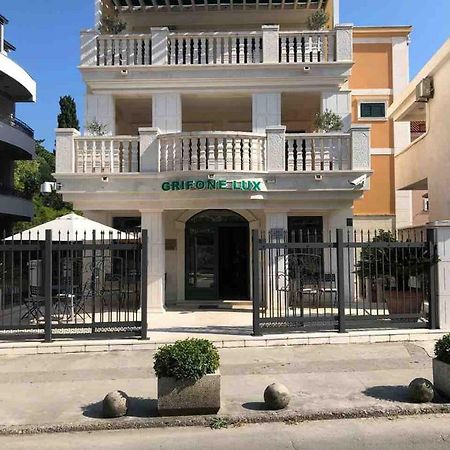 Apartments Grifone Lux Herceg Novi Kültér fotó