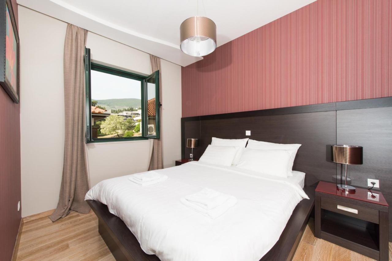 Apartments Grifone Lux Herceg Novi Kültér fotó