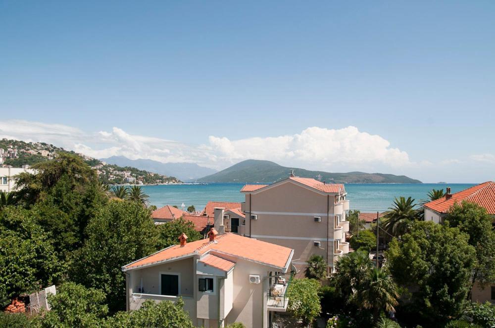 Apartments Grifone Lux Herceg Novi Kültér fotó