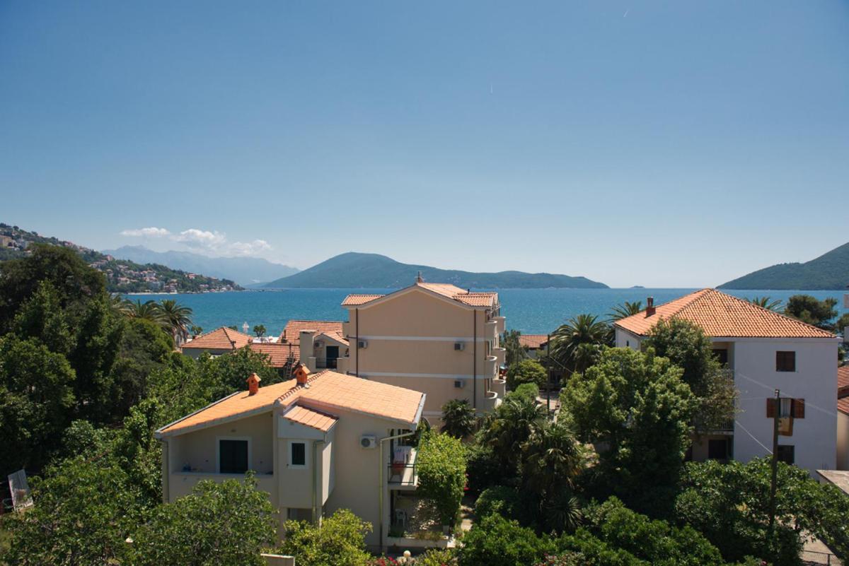 Apartments Grifone Lux Herceg Novi Kültér fotó
