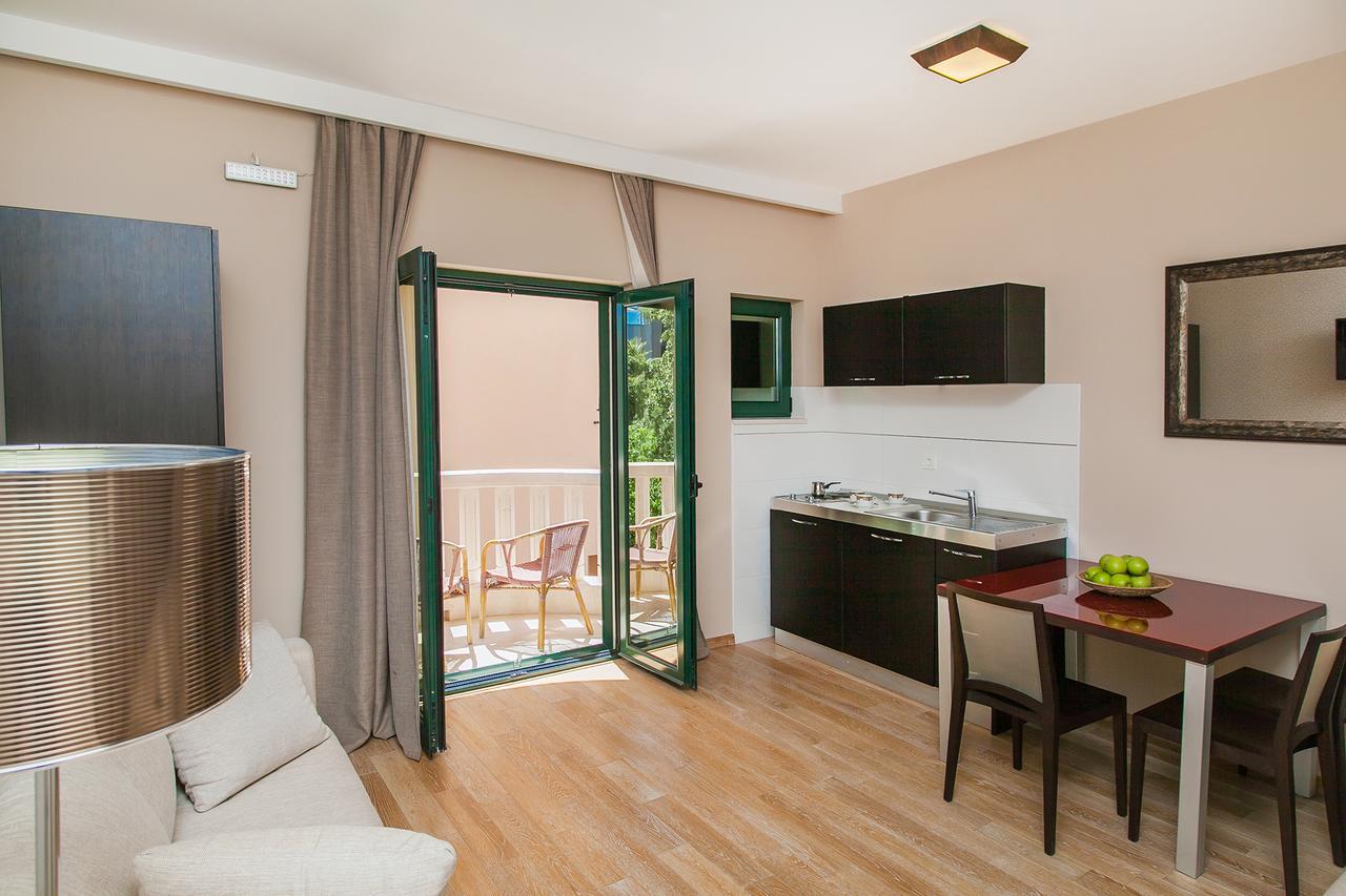 Apartments Grifone Lux Herceg Novi Kültér fotó