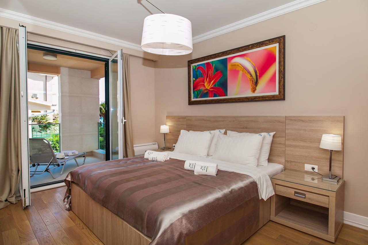 Apartments Grifone Lux Herceg Novi Kültér fotó