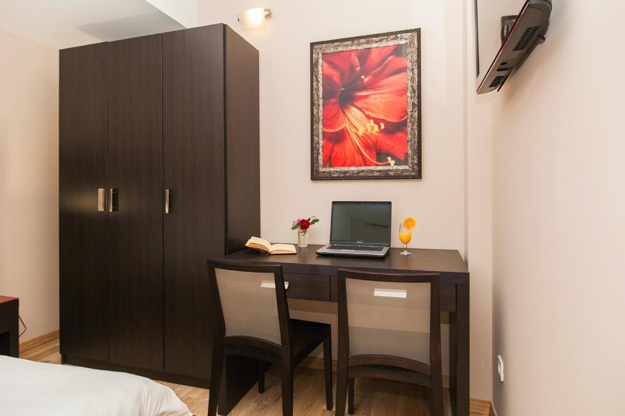 Apartments Grifone Lux Herceg Novi Kültér fotó
