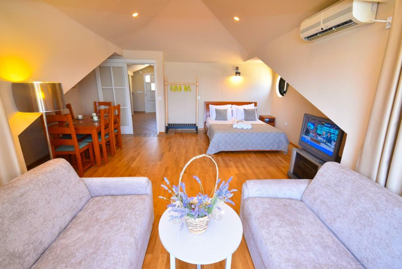 Apartments Grifone Lux Herceg Novi Kültér fotó